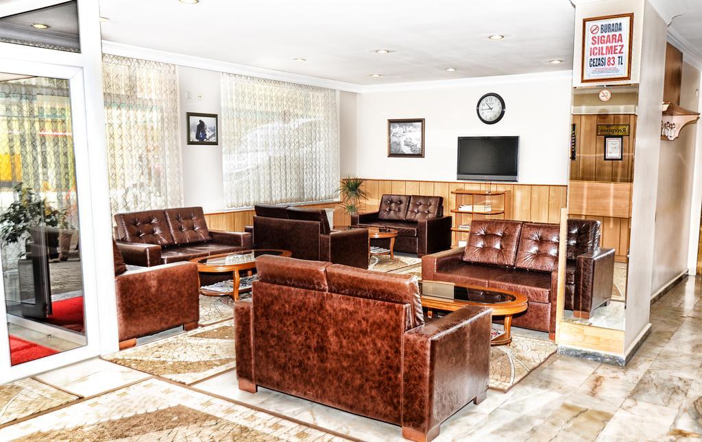 גירסון Serenti Hotel מראה חיצוני תמונה